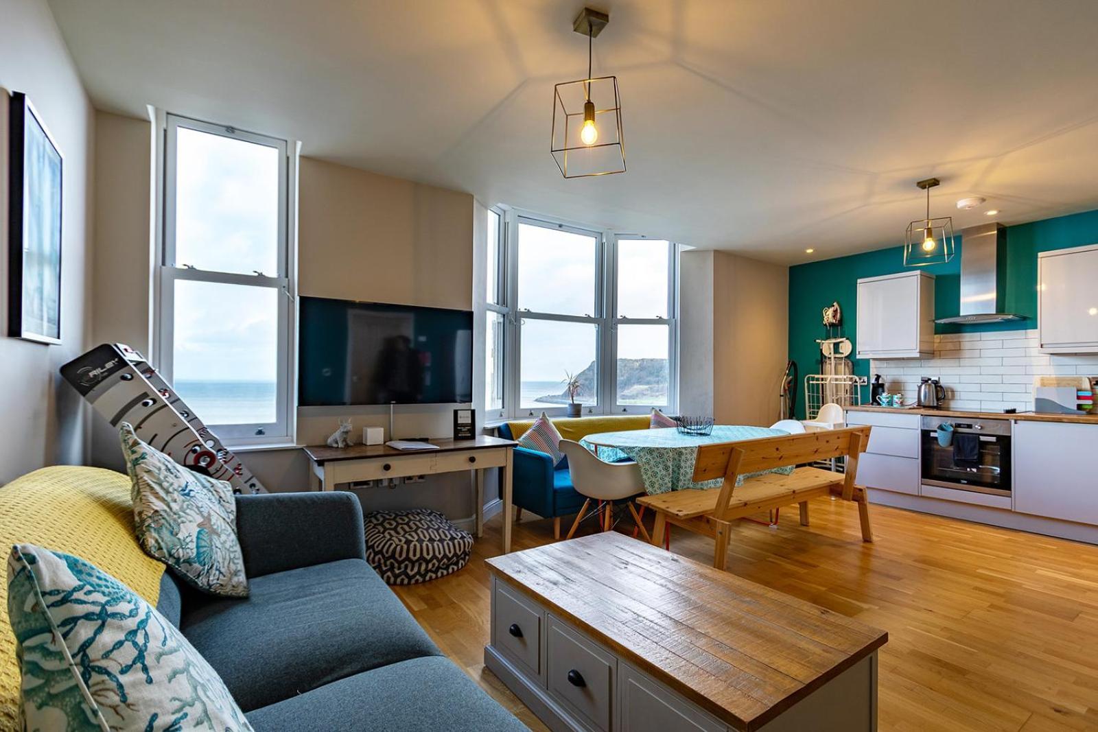 Seaview North Bay Holiday Home Apartment Scarborough Exteriör bild